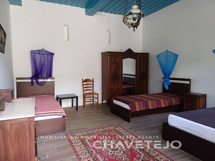 Image No.27-10 Bed Farmhouse for sale