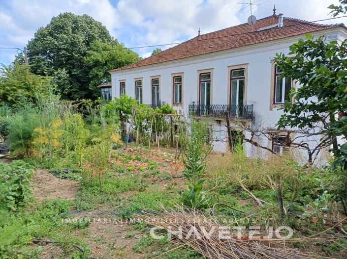 Image No.3-10 Bed Farmhouse for sale