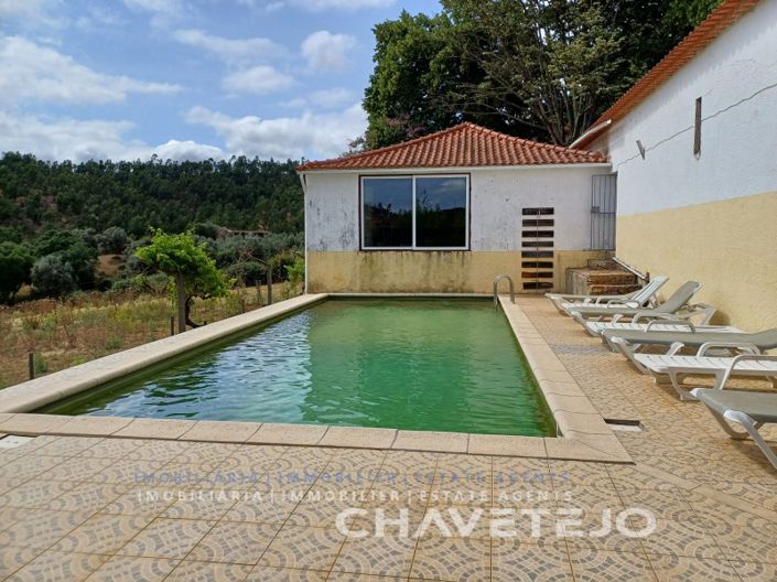 Image No.39-10 Bed Farmhouse for sale