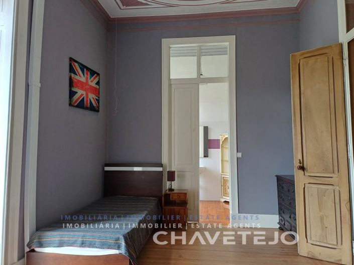 Image No.49-10 Bed Farmhouse for sale