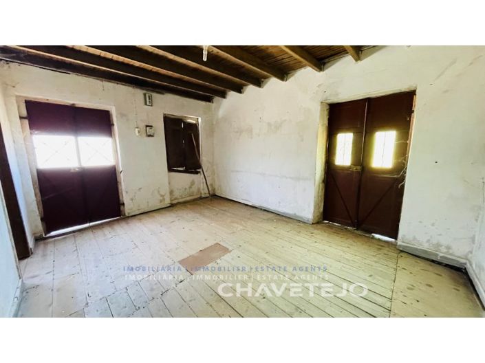 Image No.21-2 Bed House for sale