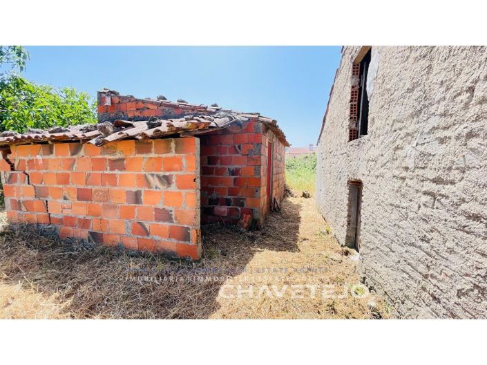 Image No.30-2 Bed House for sale