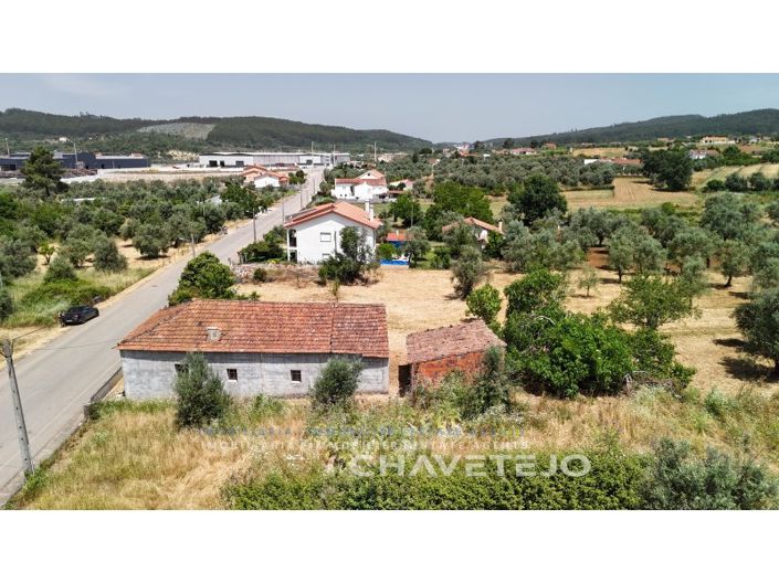 Image No.8-2 Bed House for sale