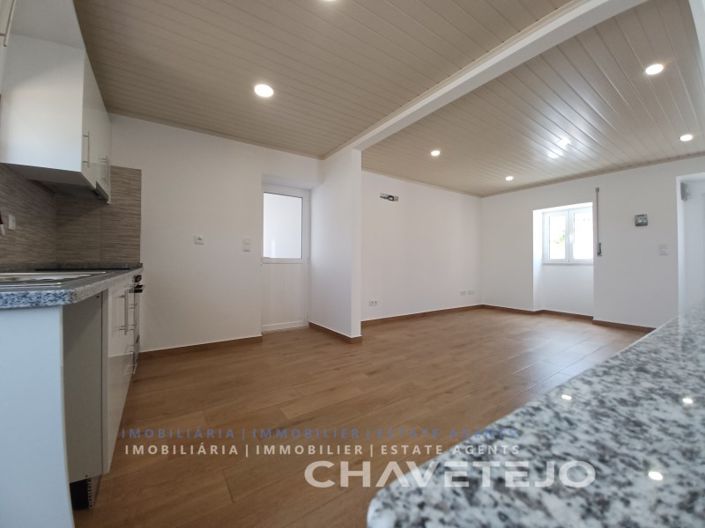 Image No.16-2 Bed House for sale