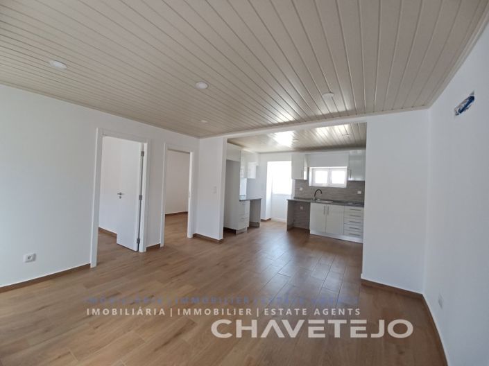 Image No.20-2 Bed House for sale