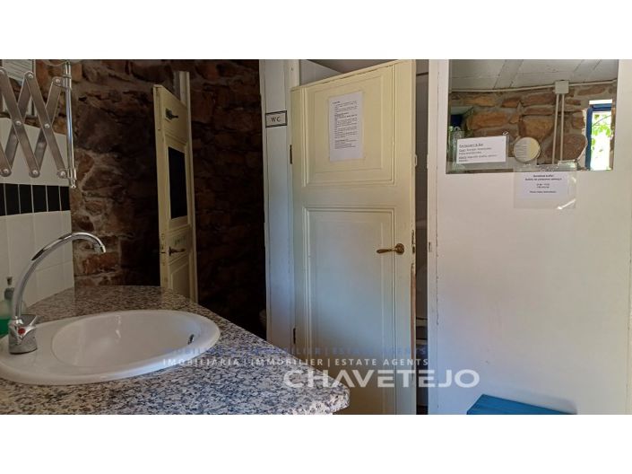 Image No.27-5 Bed Farmhouse for sale