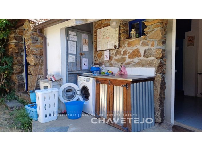 Image No.32-5 Bed Farmhouse for sale