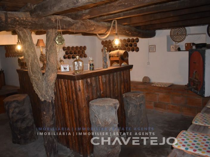 Image No.21-4 Bed House for sale