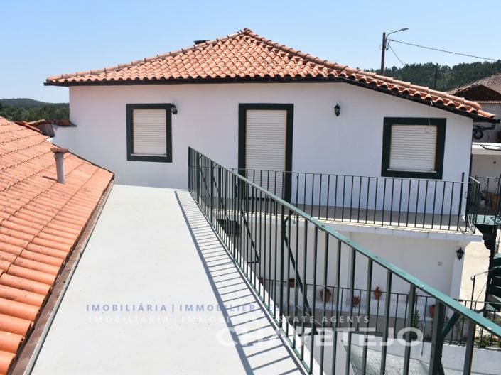 Image No.5-4 Bed House for sale