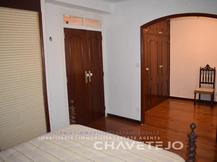 Image No.44-4 Bed House for sale