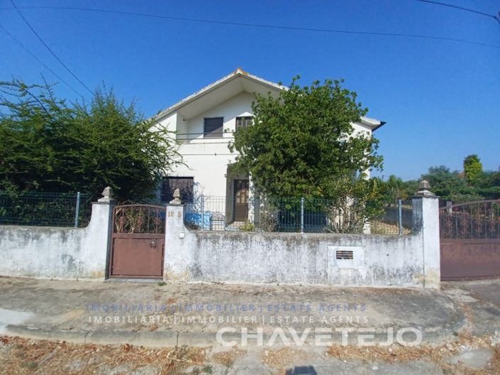 Image No.2-3 Bed House for sale