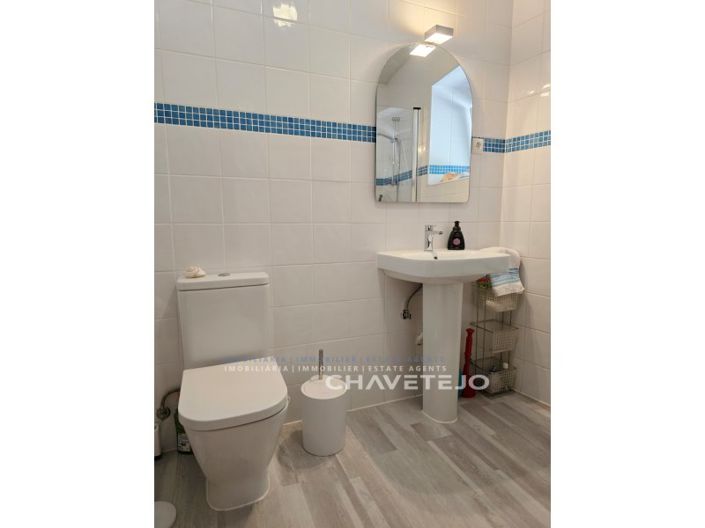 Image No.20-3 Bed House for sale