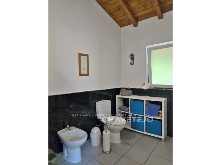 Image No.35-3 Bed House for sale