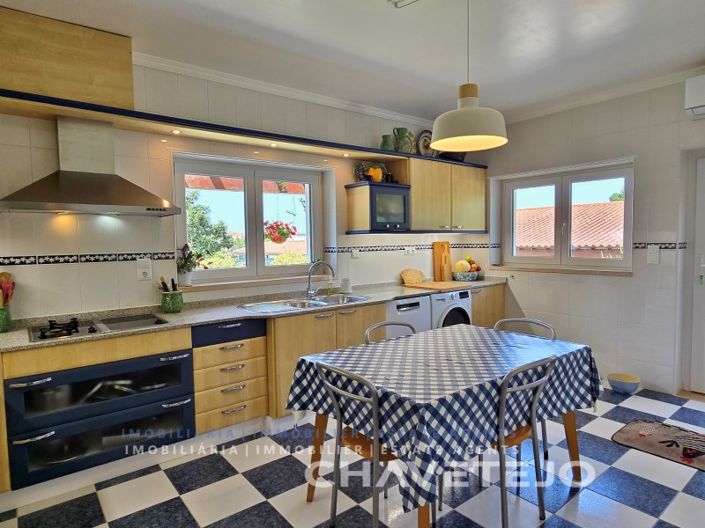 Image No.15-5 Bed House for sale