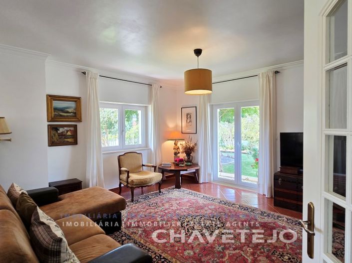 Image No.23-5 Bed House for sale