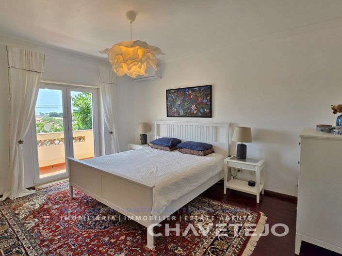 Image No.39-5 Bed House for sale