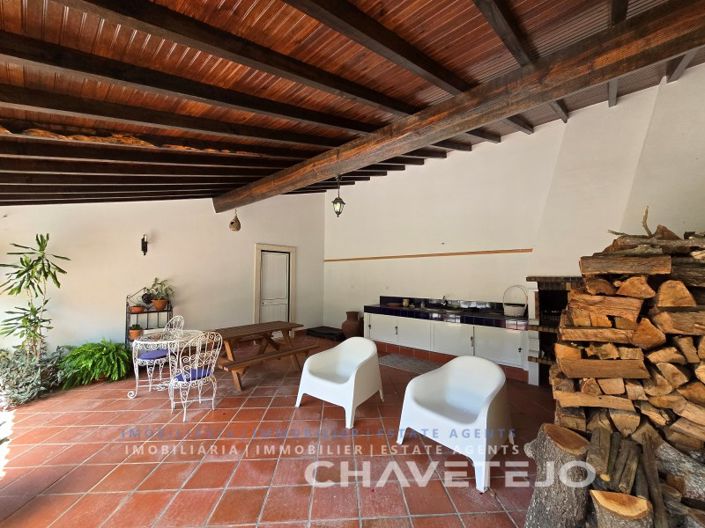 Image No.45-5 Bed House for sale