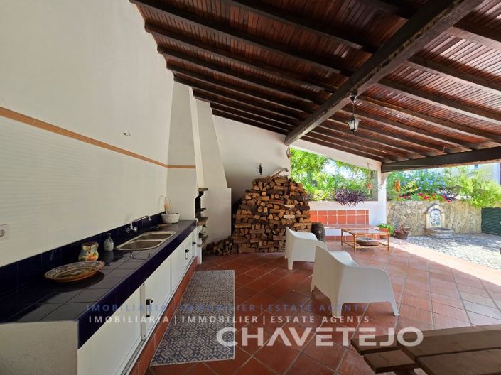 Image No.49-5 Bed House for sale