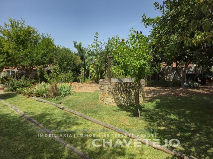 Image No.55-5 Bed House for sale