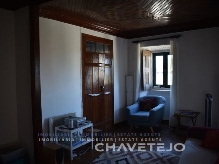 Image No.11-3 Bed House for sale