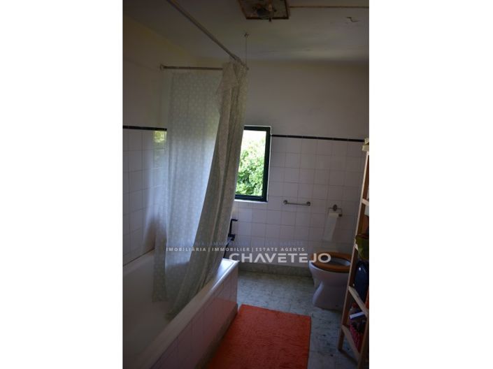 Image No.20-3 Bed House for sale