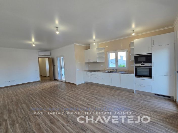 Image No.34-3 Bed House for sale