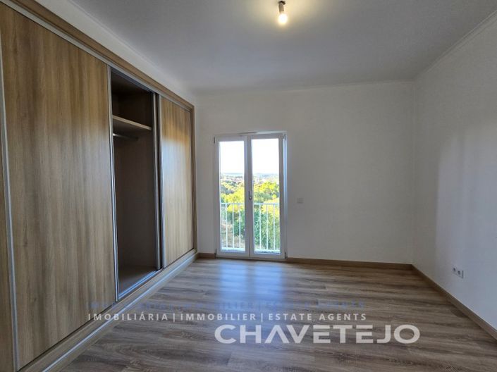 Image No.53-3 Bed House for sale