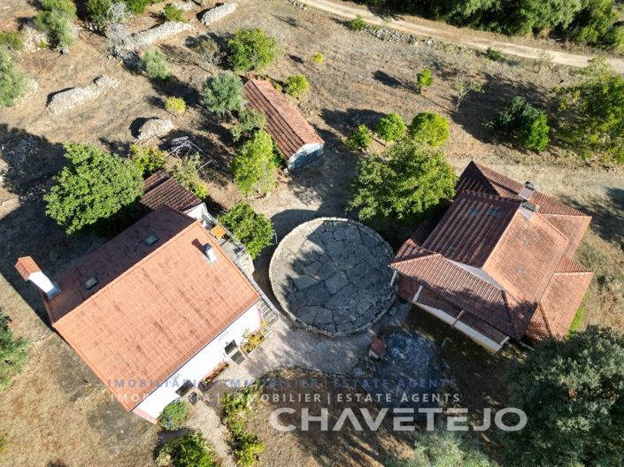 Image No.10-5 Bed House for sale