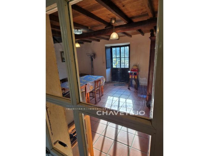 Image No.24-5 Bed House for sale