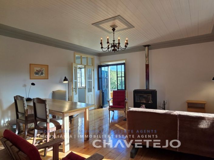 Image No.35-5 Bed House for sale