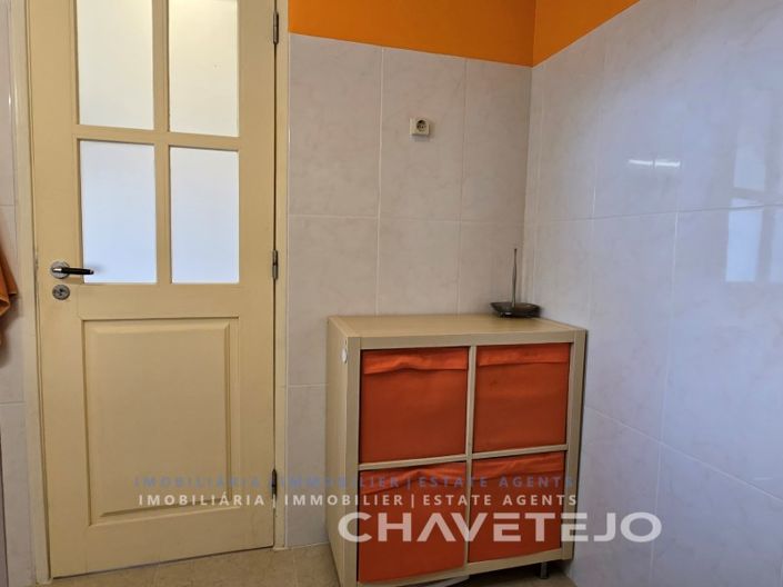Image No.49-5 Bed House for sale