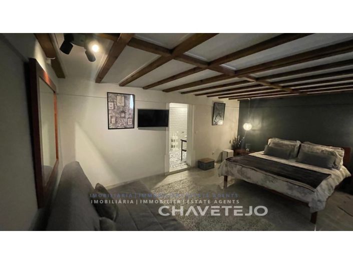 Image No.2-7 Bed Farmhouse for sale