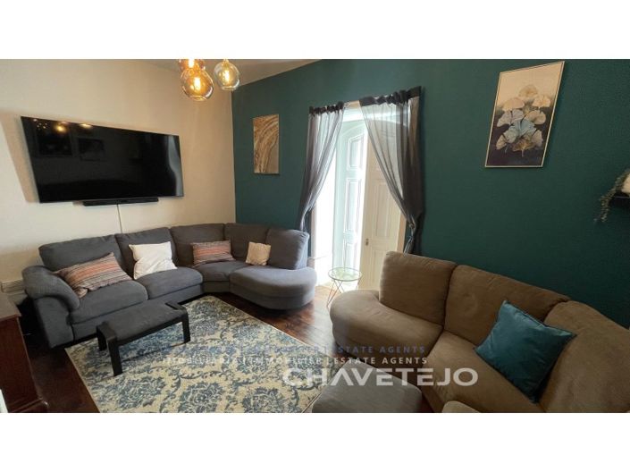 Image No.25-7 Bed Farmhouse for sale