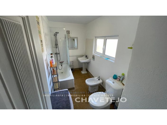 Image No.28-7 Bed Farmhouse for sale