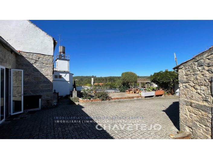 Image No.36-7 Bed Farmhouse for sale