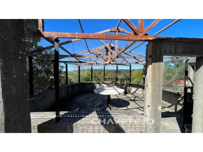 Image No.41-7 Bed Farmhouse for sale