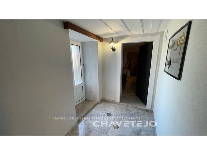 Image No.5-7 Bed Farmhouse for sale