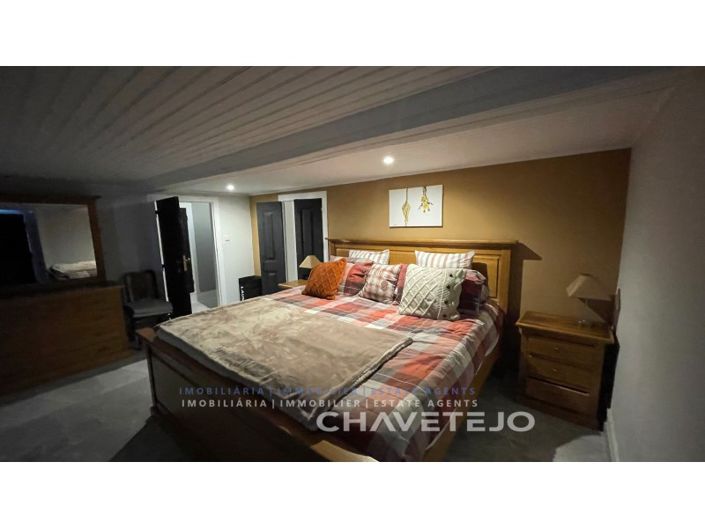 Image No.6-7 Bed Farmhouse for sale