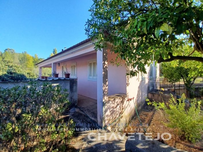 Image No.2-4 Bed House for sale