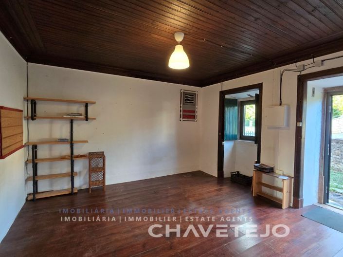 Image No.10-3 Bed House for sale