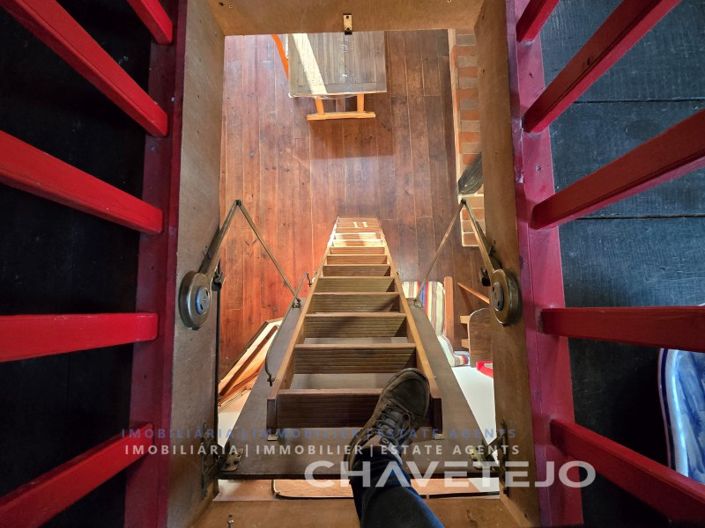 Image No.19-3 Bed House for sale