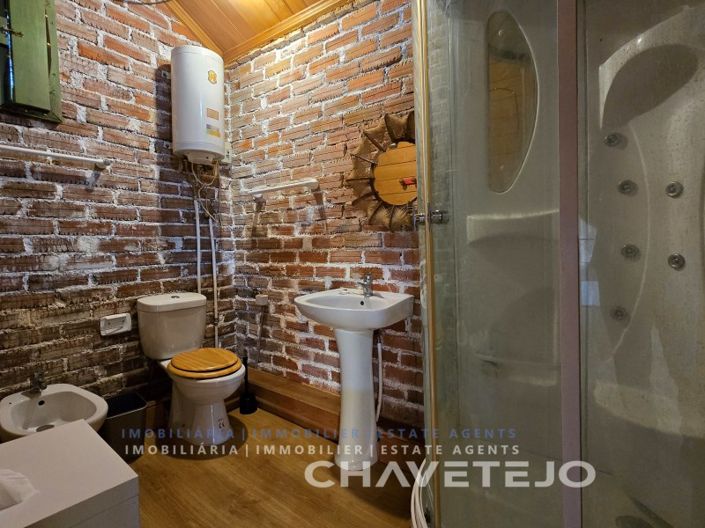 Image No.26-3 Bed House for sale