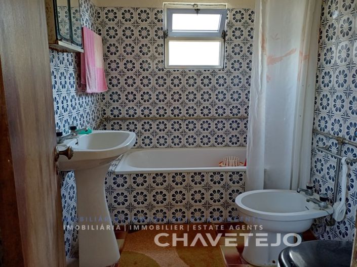 Image No.21-2 Bed House for sale