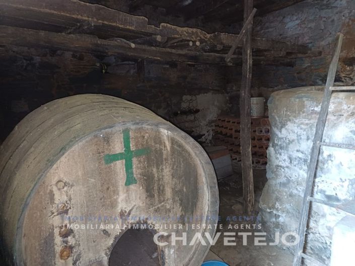 Image No.44-2 Bed House for sale