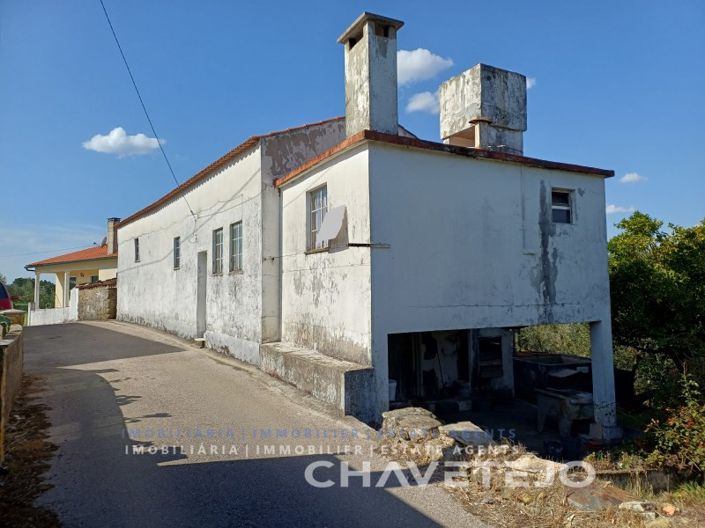 Image No.7-2 Bed House for sale