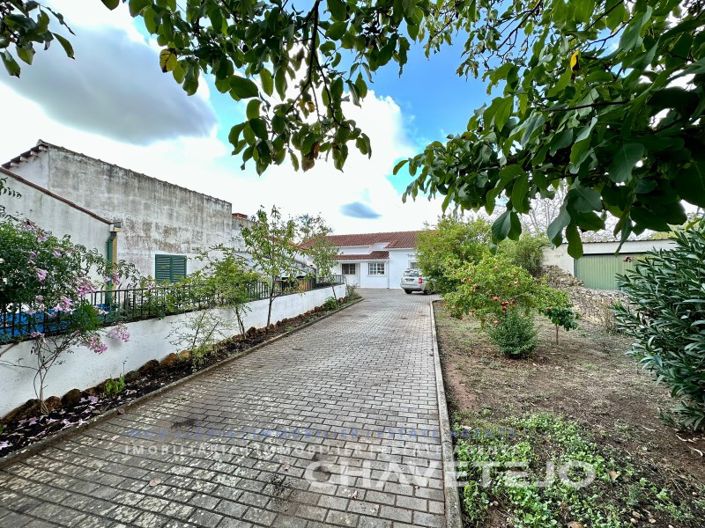 Image No.45-4 Bed House for sale