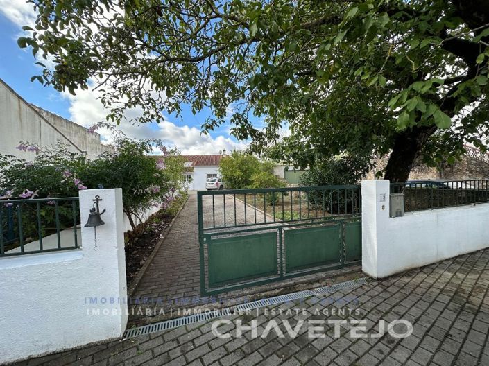 Image No.48-4 Bed House for sale