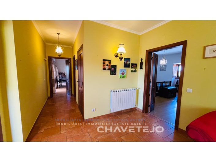 Image No.12-3 Bed House for sale