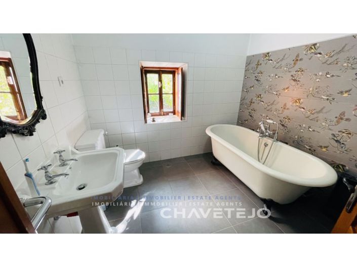 Image No.19-3 Bed House for sale