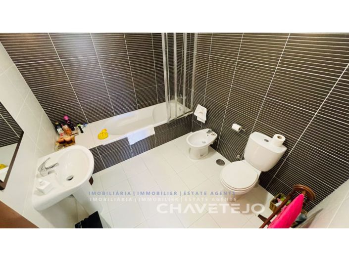 Image No.31-3 Bed House for sale